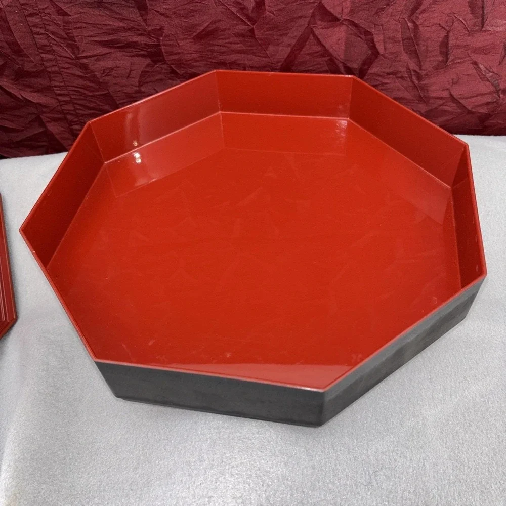 Vintage Octagon Plastic‎ Snack And Nut Container With Divided Insert Black & Red